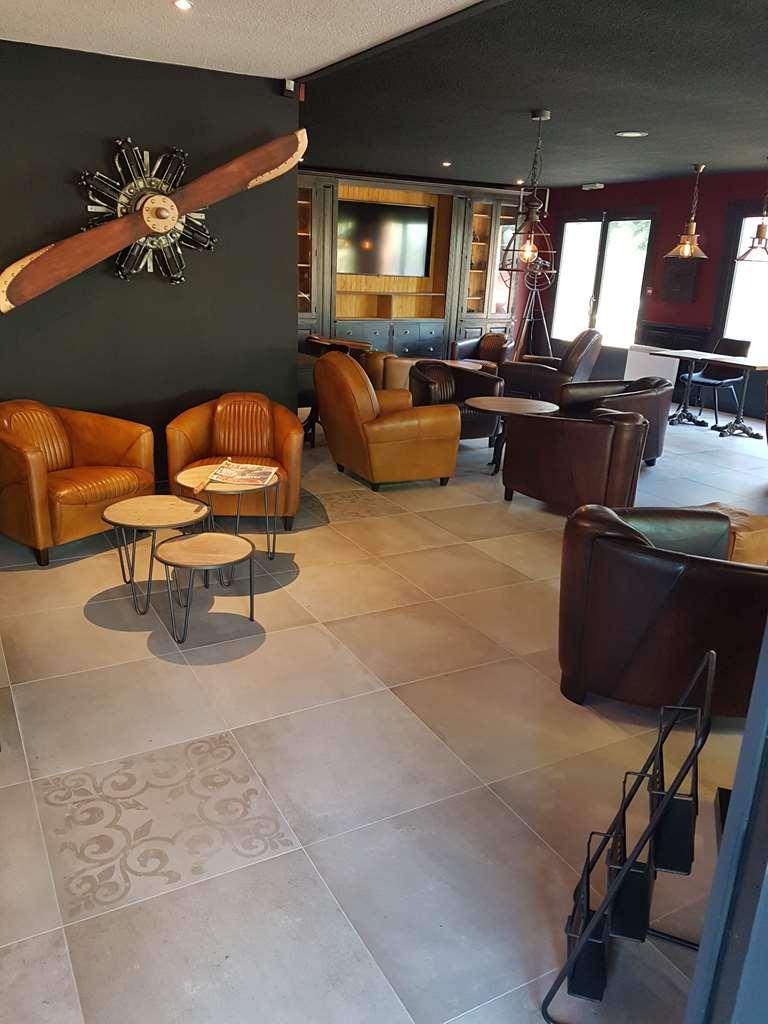 Kyriad Lille Est - Hem Restaurace fotografie