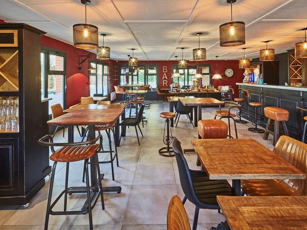 Kyriad Lille Est - Hem Restaurace fotografie